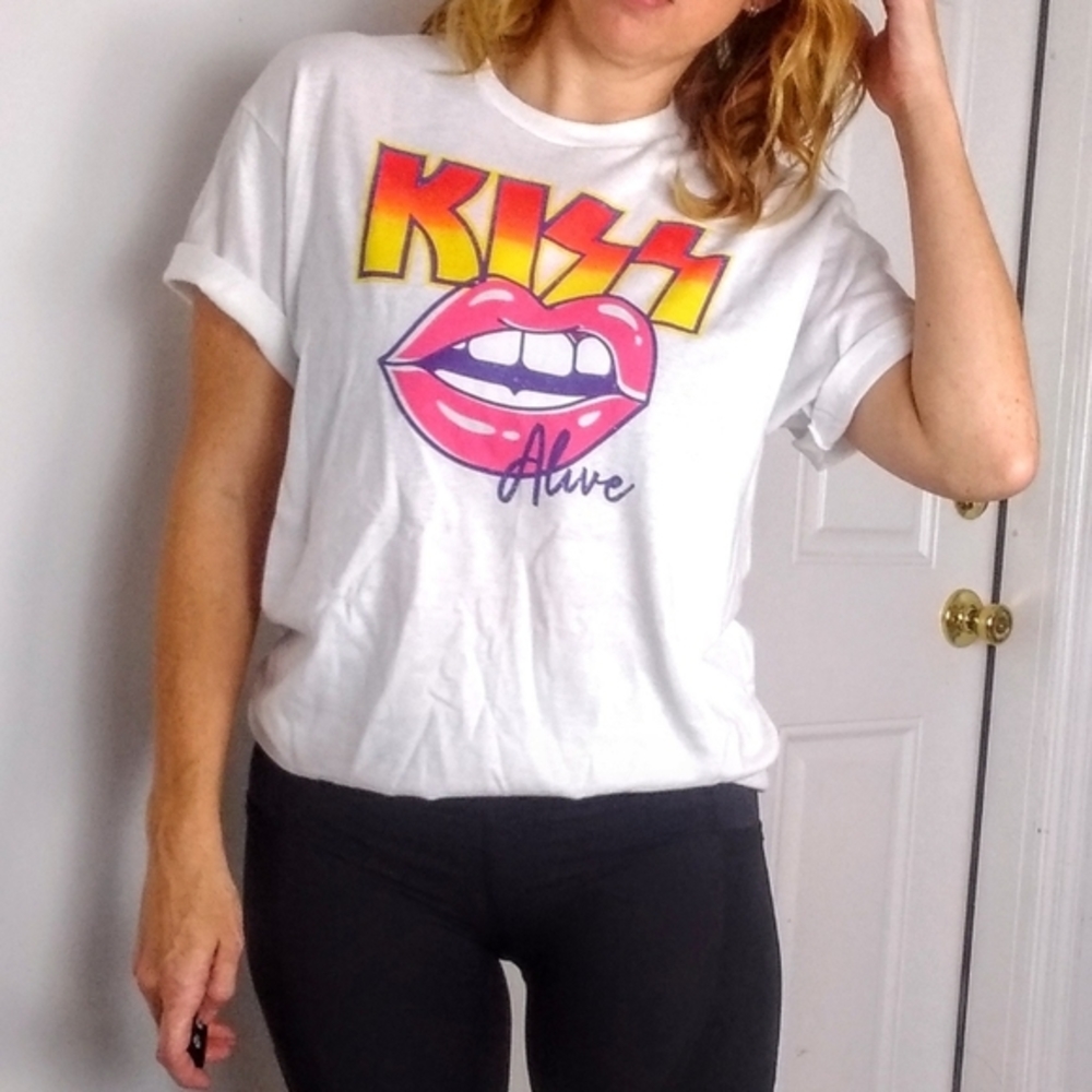 NEW Kiss Alive Graphic Band Tee